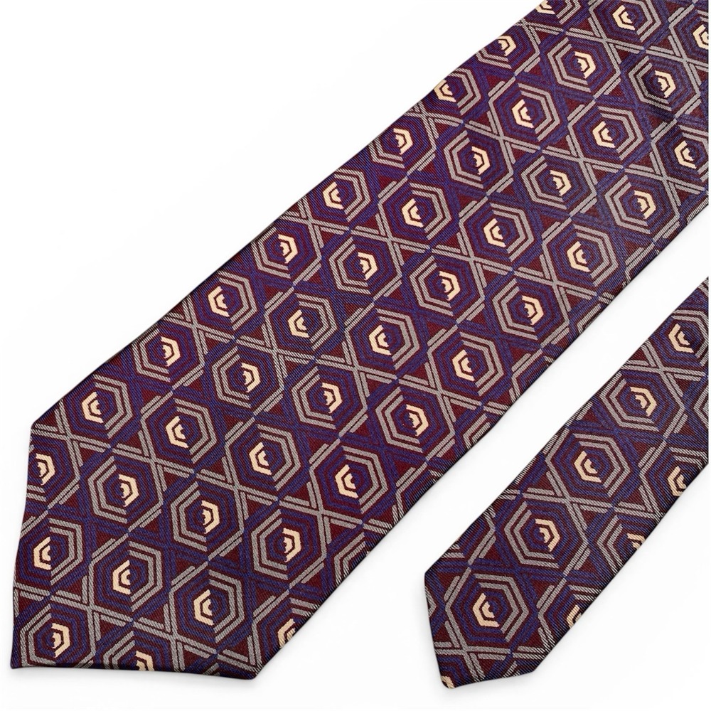 Christian Dior Monsieur Tie 54.5x3.75 SHORT Silk 3D Geometric Plum Purple USA